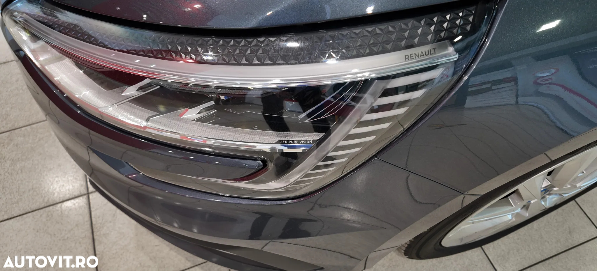 Renault Megane E-TECH Plug-in 160 BUSINESS EDITION - 9