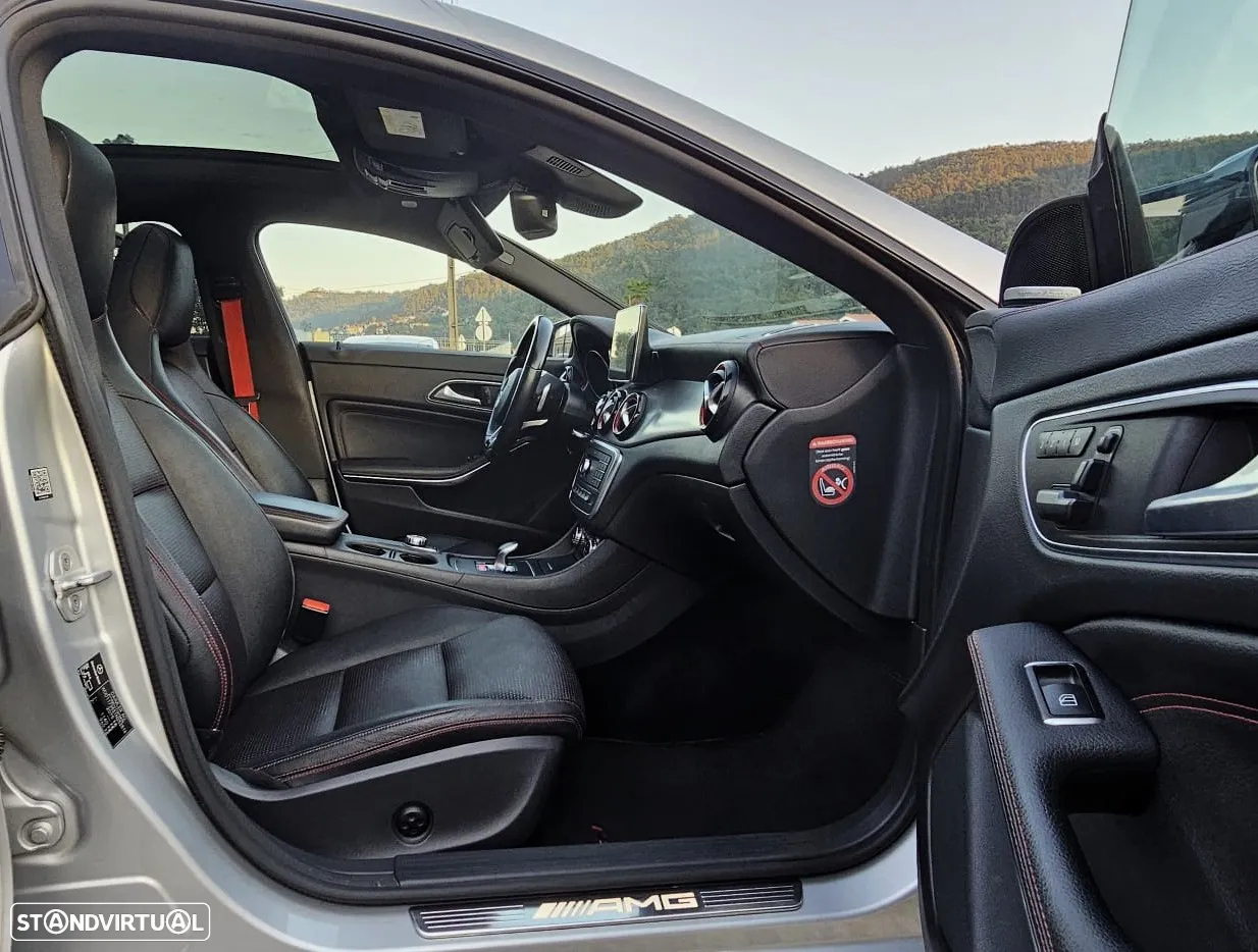 Mercedes-Benz CLA 45 AMG 4Matic 7G-DCT - 43
