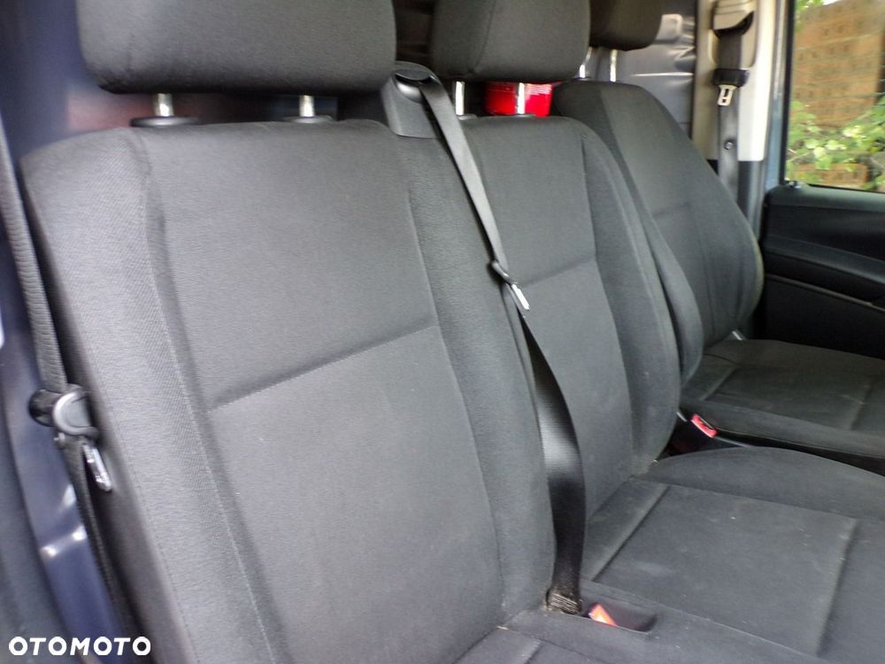 Mercedes-Benz Vito - 25