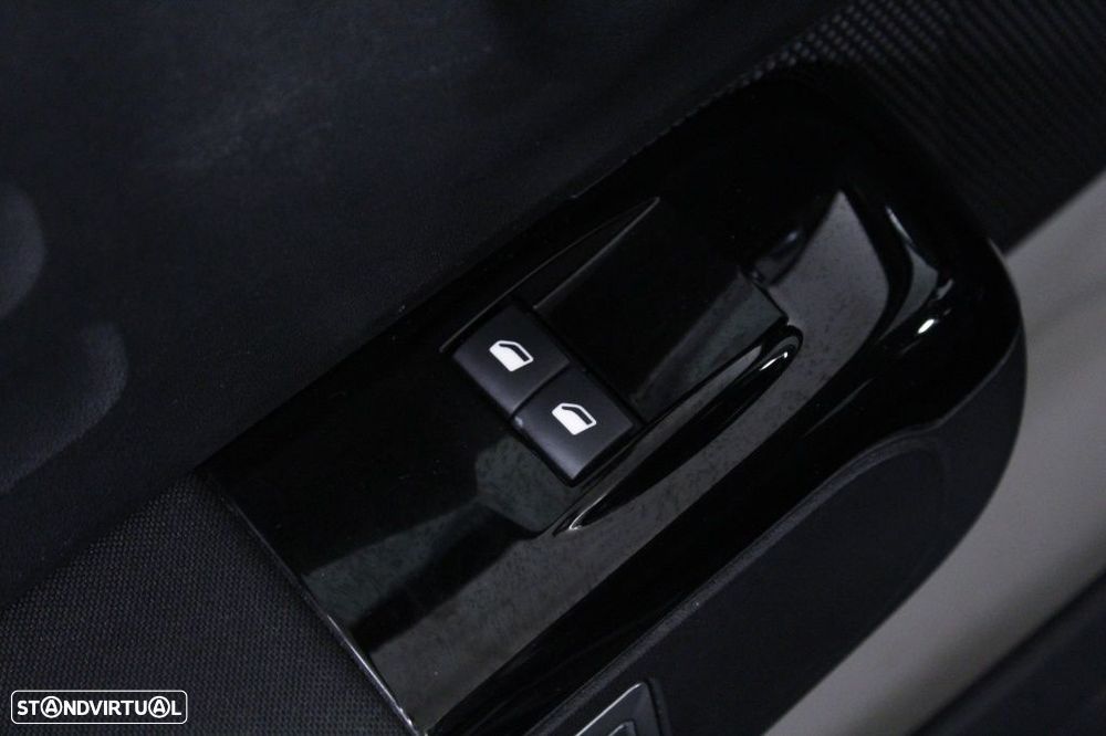 Citroën C3 1.2 PureTech Max - 21