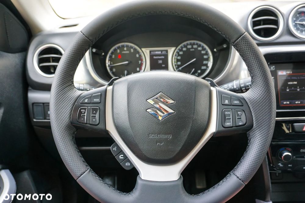 Suzuki Vitara 1.6 (4x4) Allgrip Automatik Comfort+ - 29