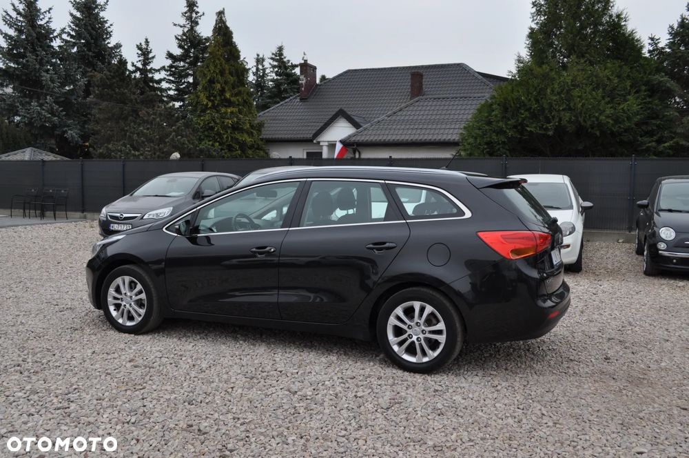 Kia Ceed 1.6 GDI Edition 7 - 10