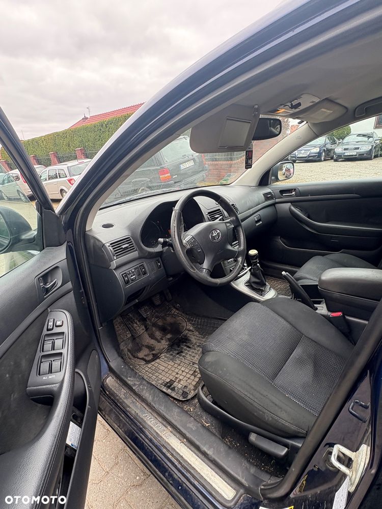 Toyota Avensis 2.0 D-4D Platinium - 14