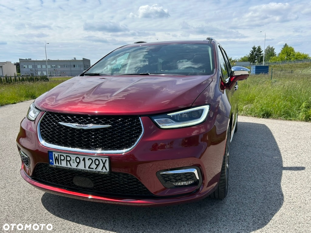 Chrysler Pacifica - 7