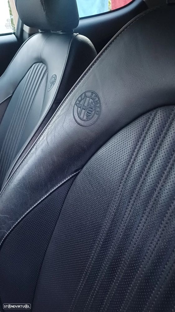 Alfa Romeo MiTo 1.3 JTD Distinctive - 9