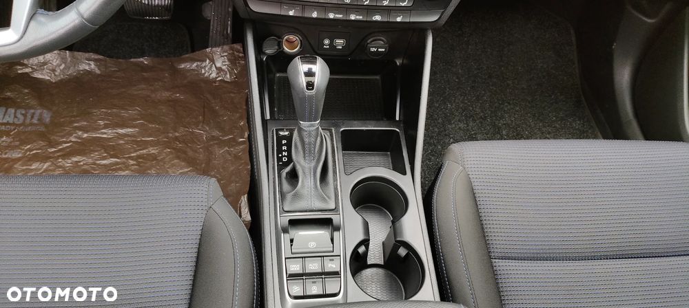 Hyundai Tucson 1.7 CRDI BlueDrive Comfort 2WD DCT - 13