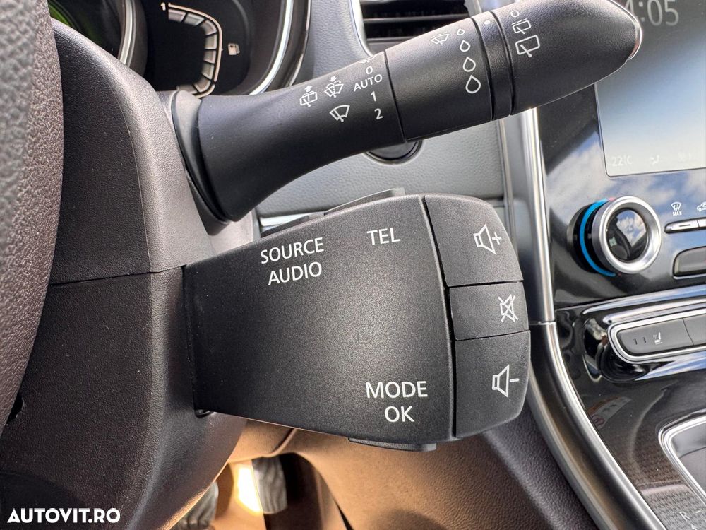 RENAULT Espace 2017 — imagine 37