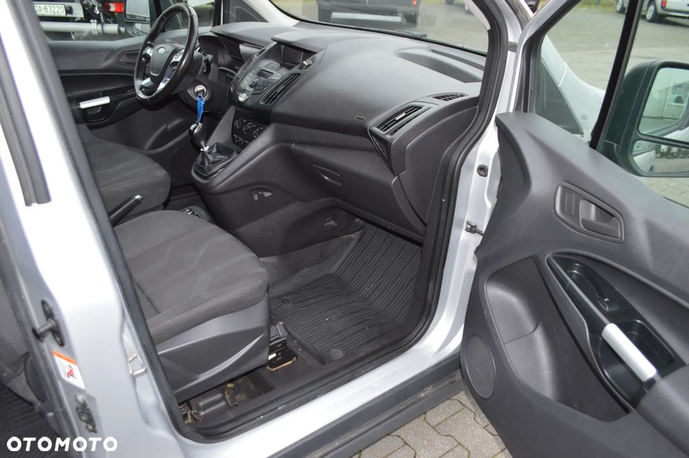 Ford Transit Connect - 15