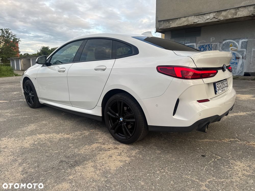 BMW Seria 2 218i M Sport - 33