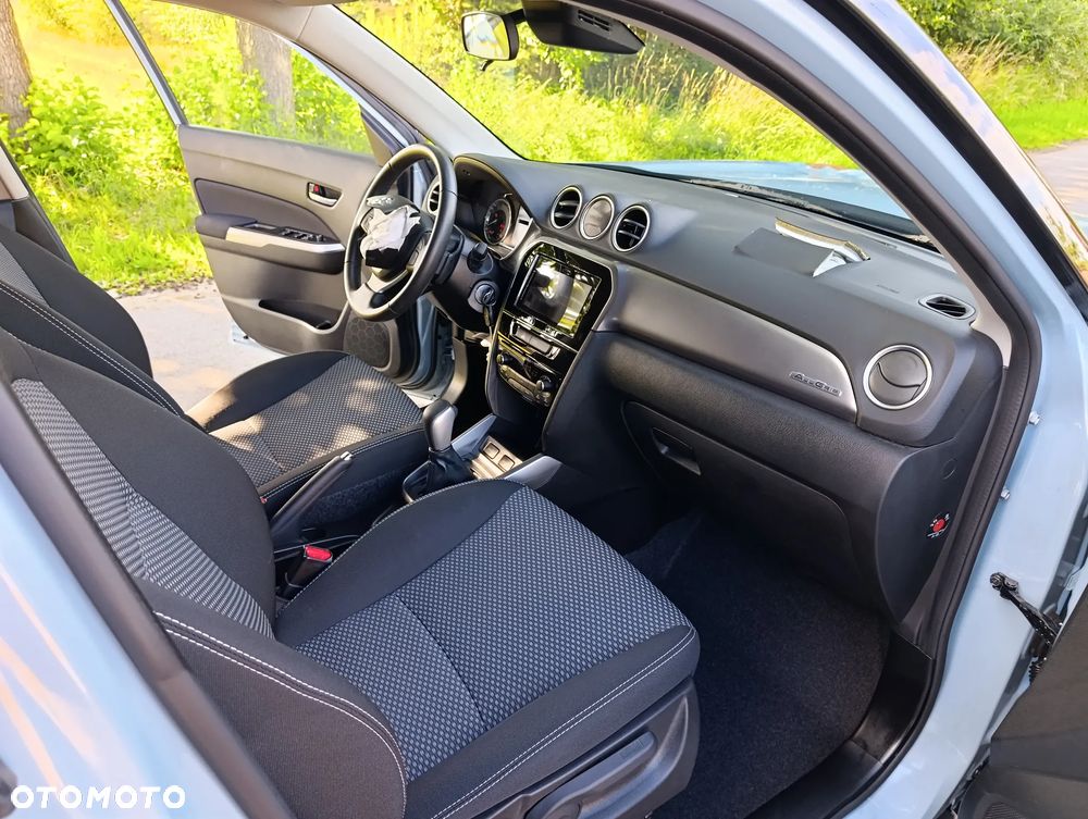 Suzuki Vitara 1.0 Boosterjet Allgrip Comfort - 11