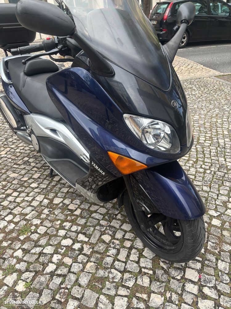 Yamaha TMAX - 1