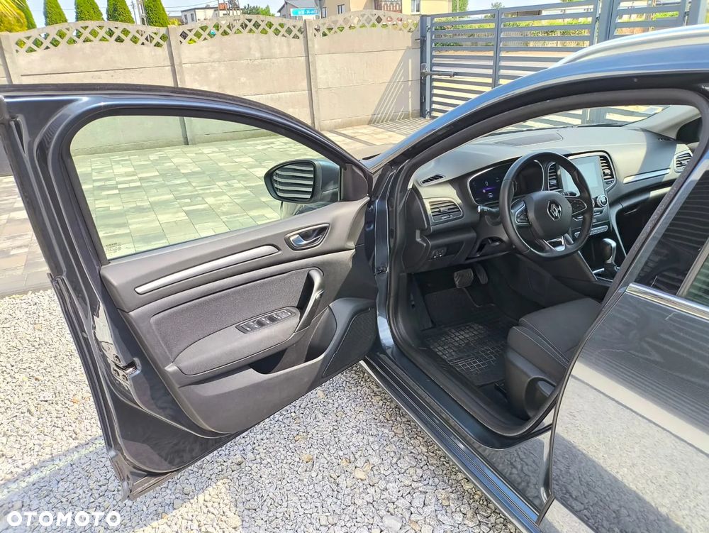 Renault Megane - 11