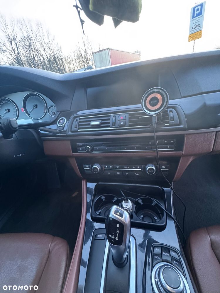 BMW Seria 5 - 18
