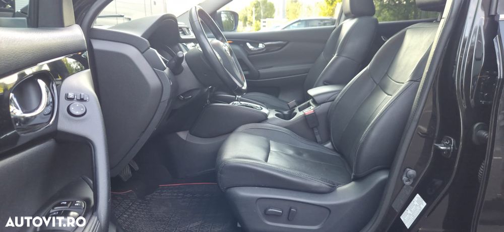 Nissan Qashqai - 25
