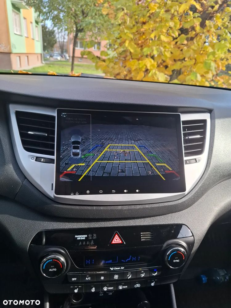 Hyundai Tucson 2.0 CRDI BlueDrive Comfort 2WD - 18