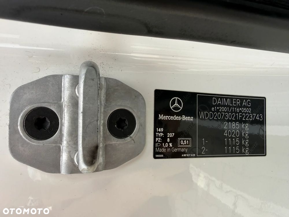 Mercedes-Benz Klasa E 220 CDI 7G-TRONIC - 19