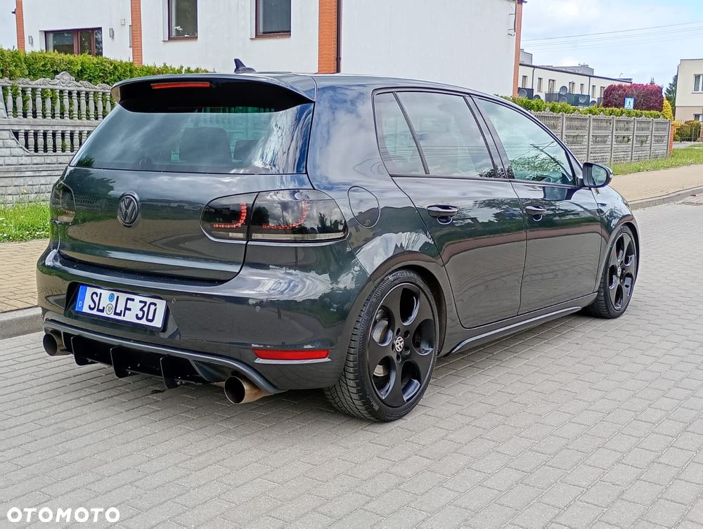 Volkswagen Golf 2.0 TSI GTI DSG - 4