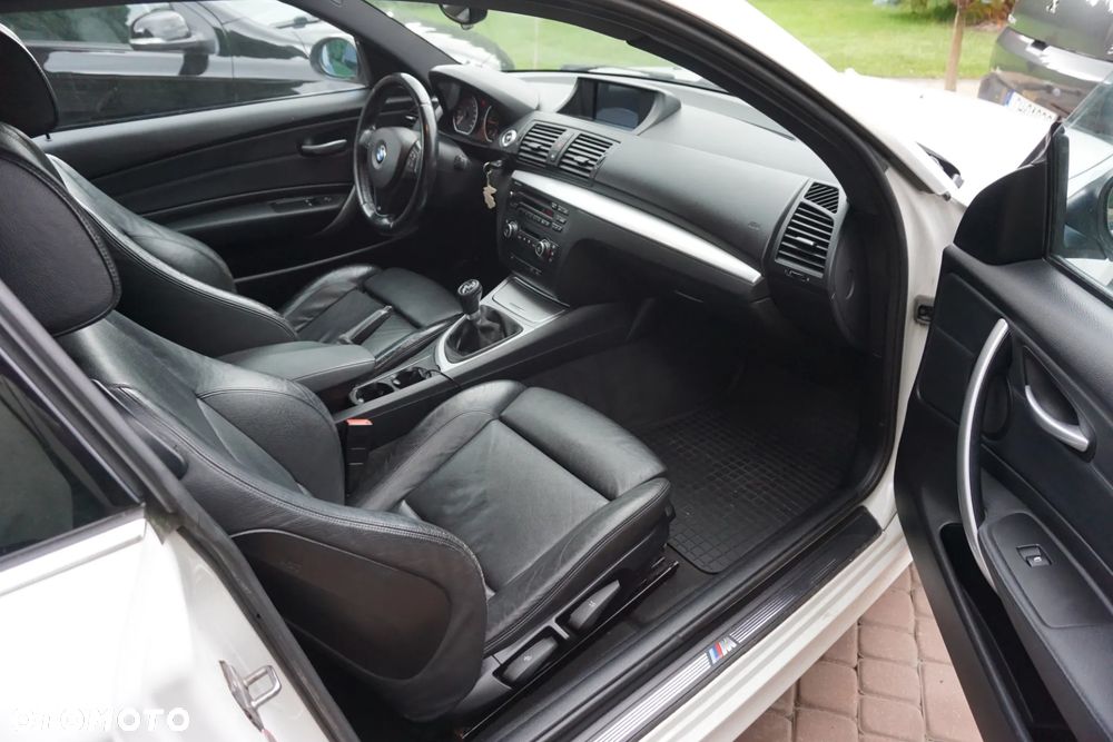 BMW Seria 1 - 24