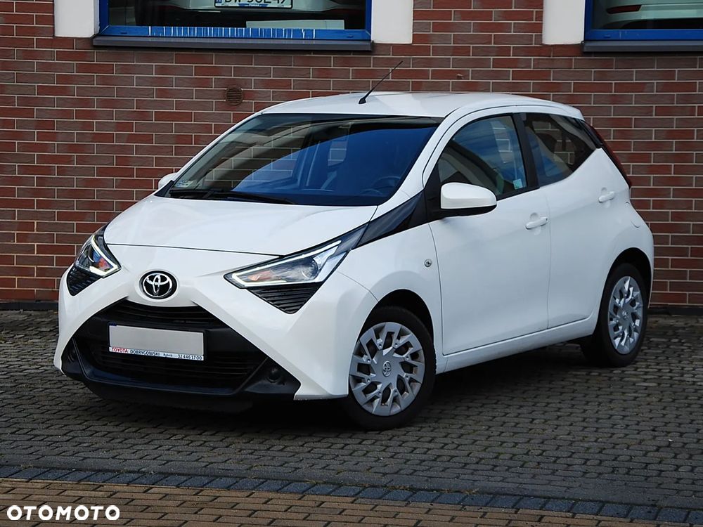 Toyota Aygo x-play - 17
