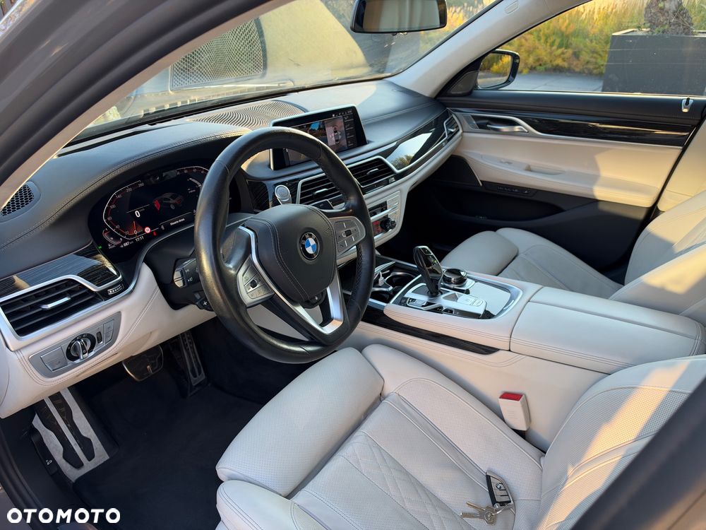 BMW Seria 7 - 6