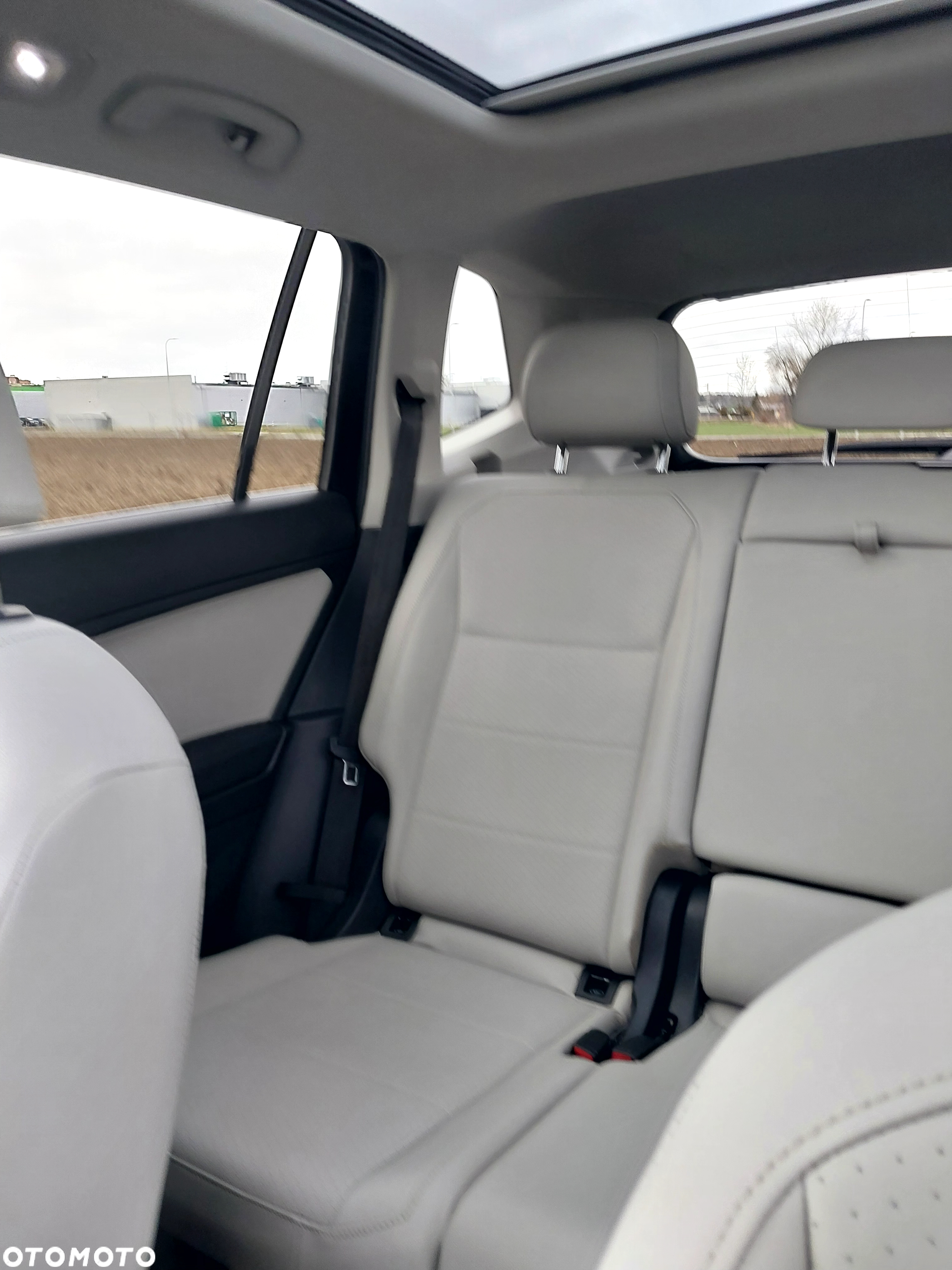 Volkswagen Tiguan - 23