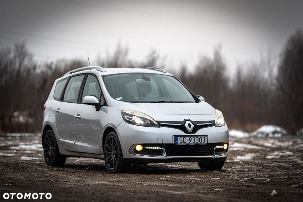 Renault Scenic 1.6 16V 110 LIMITED - 14