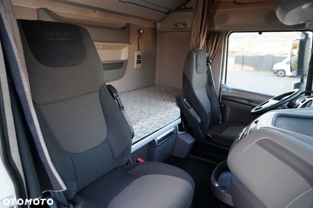 DAF XF 460 / SUPER SPACE CAB / MEGA / EURO 6 / LOW DECK - 35