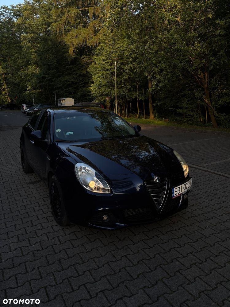 Alfa Romeo Giulietta 1.6 JTDM Distinctive - 19