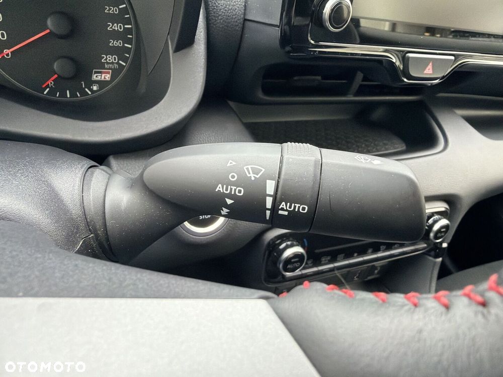 Toyota GR Yaris - 16