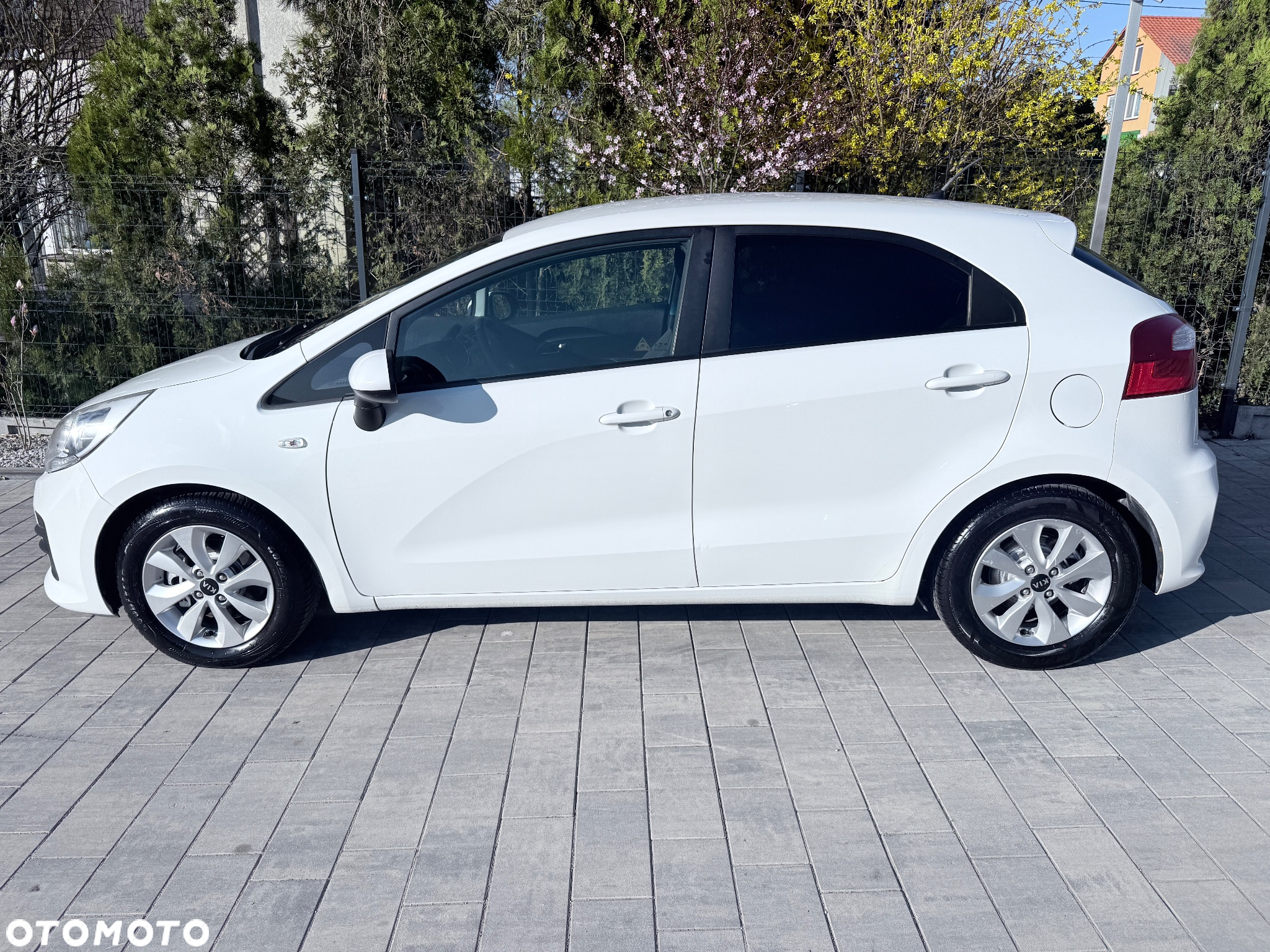 Kia Rio 1.2 Business Line - 3
