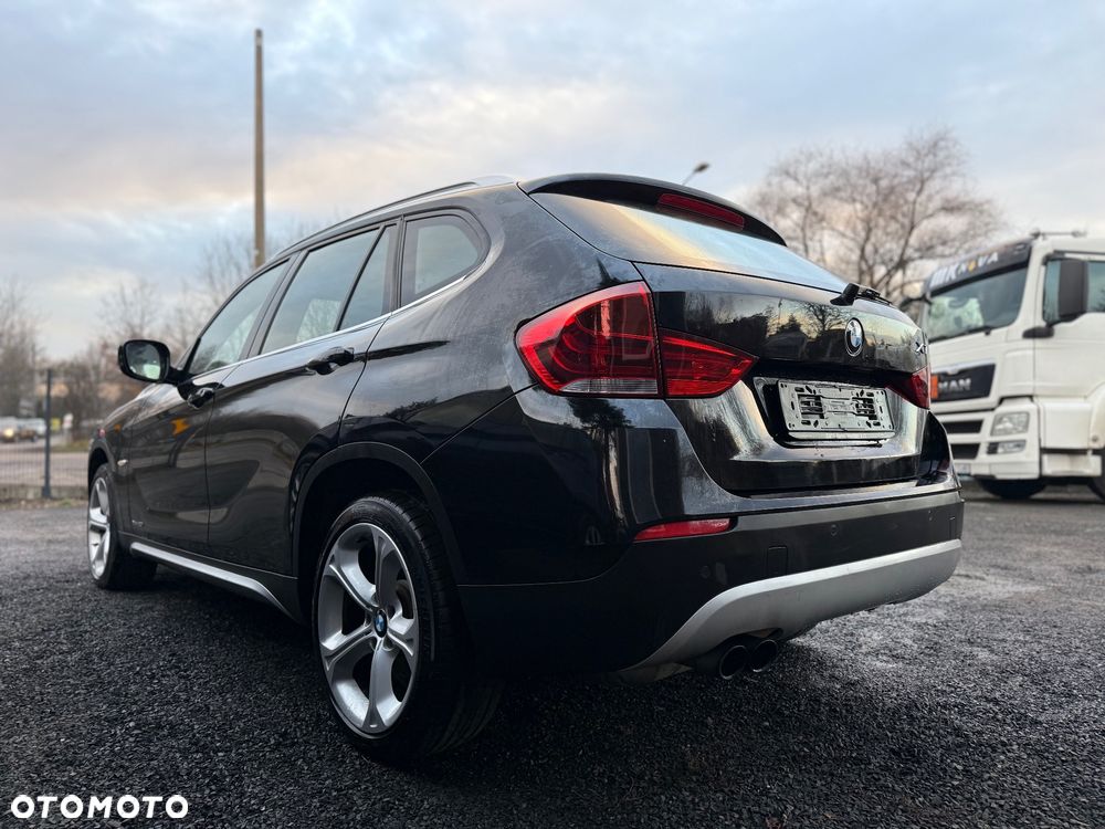 BMW X1 xDrive20i xLine - 6