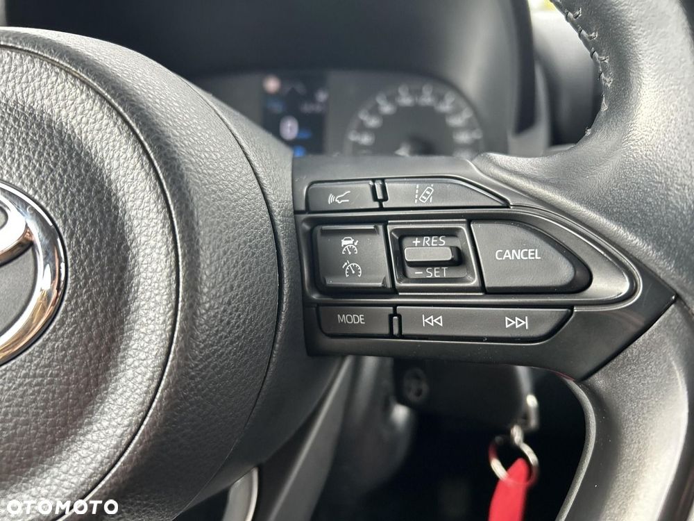 Toyota Yaris - 15