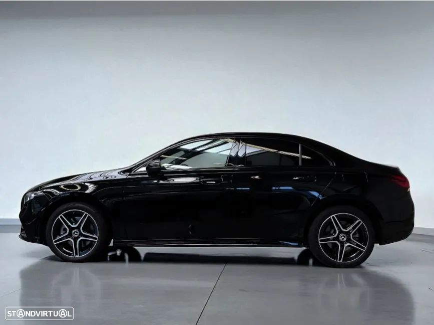 Mercedes-Benz A 250 Limousine e AMG Line - 5