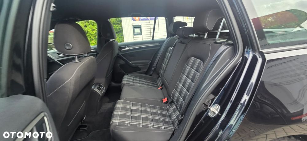 Volkswagen Golf GTD (BlueMotion Technology) DSG - 34