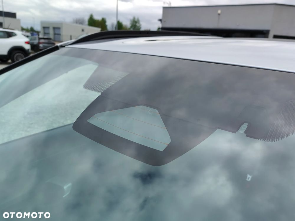 Toyota Yaris Cross Hybrid 1.5 Active - 32