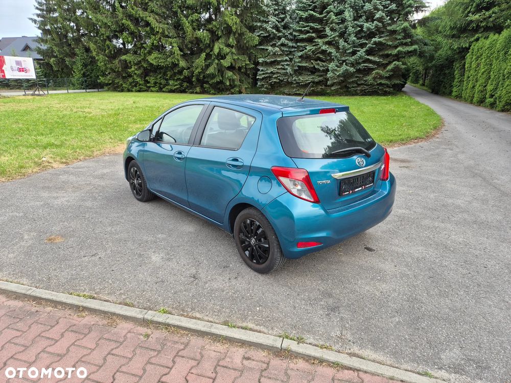 Toyota Yaris 1.33 VVT-i Comfort - 11