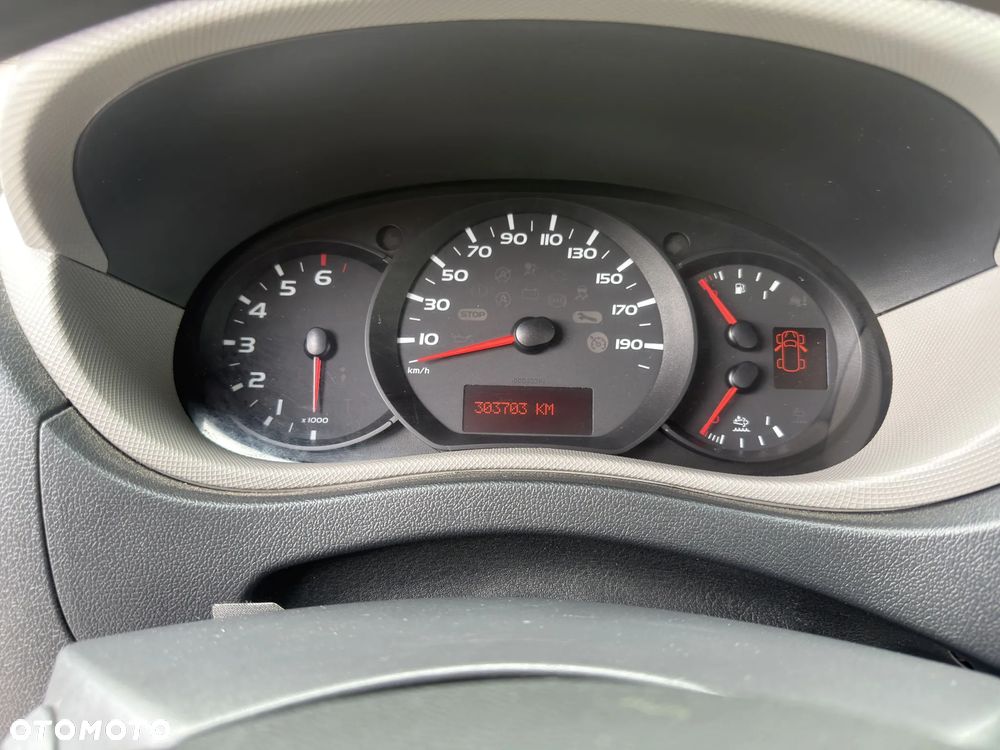 Renault Master DPR - 25