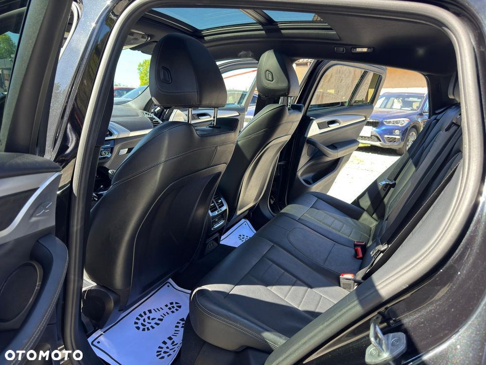 BMW X4 xDrive30i xLine - 38
