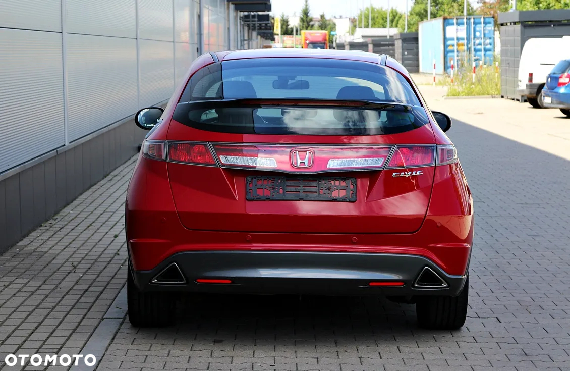 Honda Civic 1.8 Sport - 10