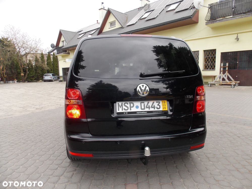 Volkswagen Touran 1.9 TDI DSG United - 7
