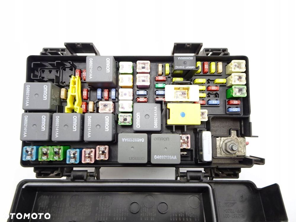 skrzynka bezpieczników chrysler grand voyager v 2.8 crd - 6