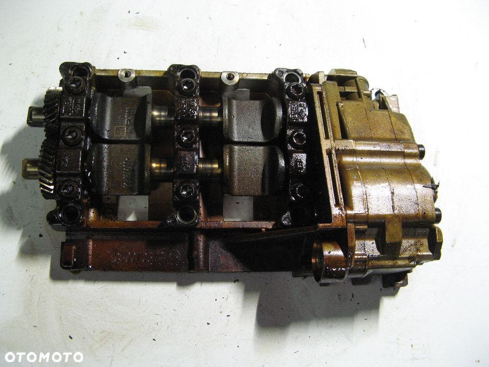 BMW N46 B20 POMPA OLEJU 10600044CB