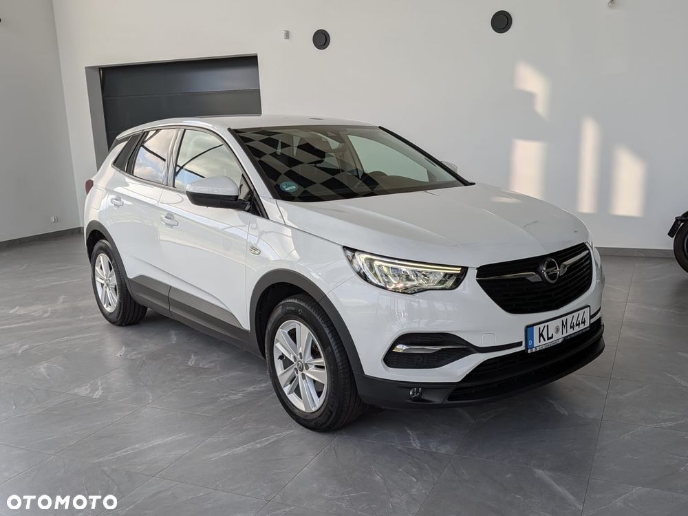 Opel Grandland X 2020 photo 3