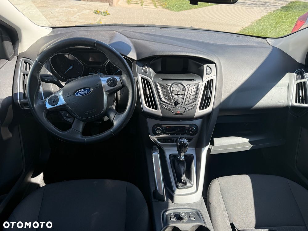 Ford Focus 1.0 EcoBoost Start-Stopp-System Champions Edition - 8