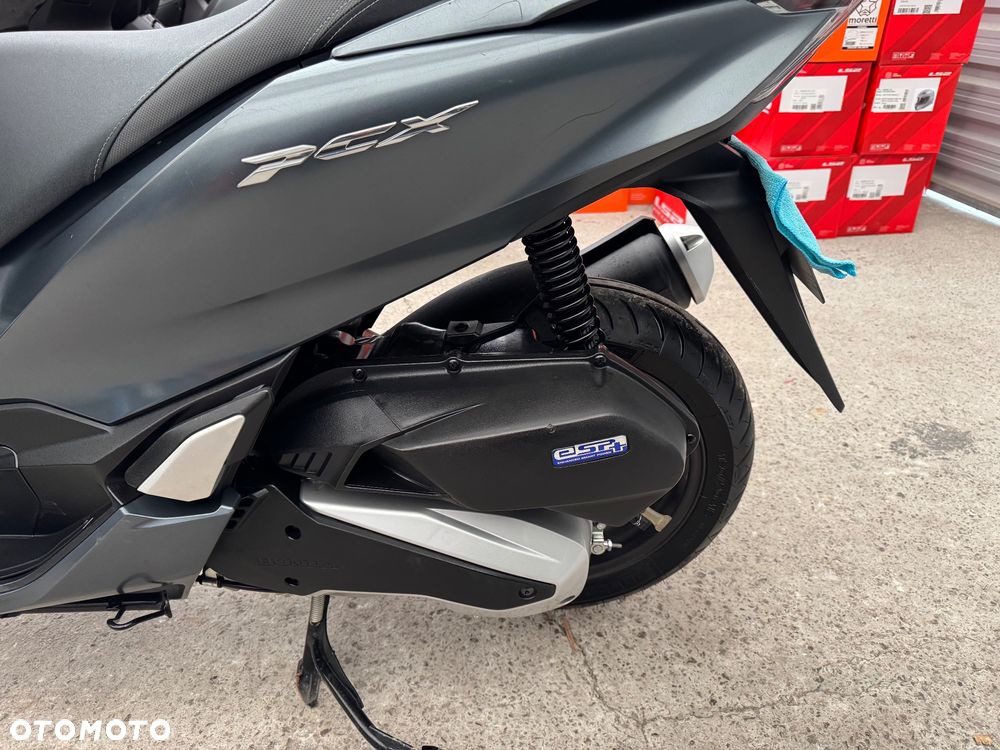 Honda PCX - 18
