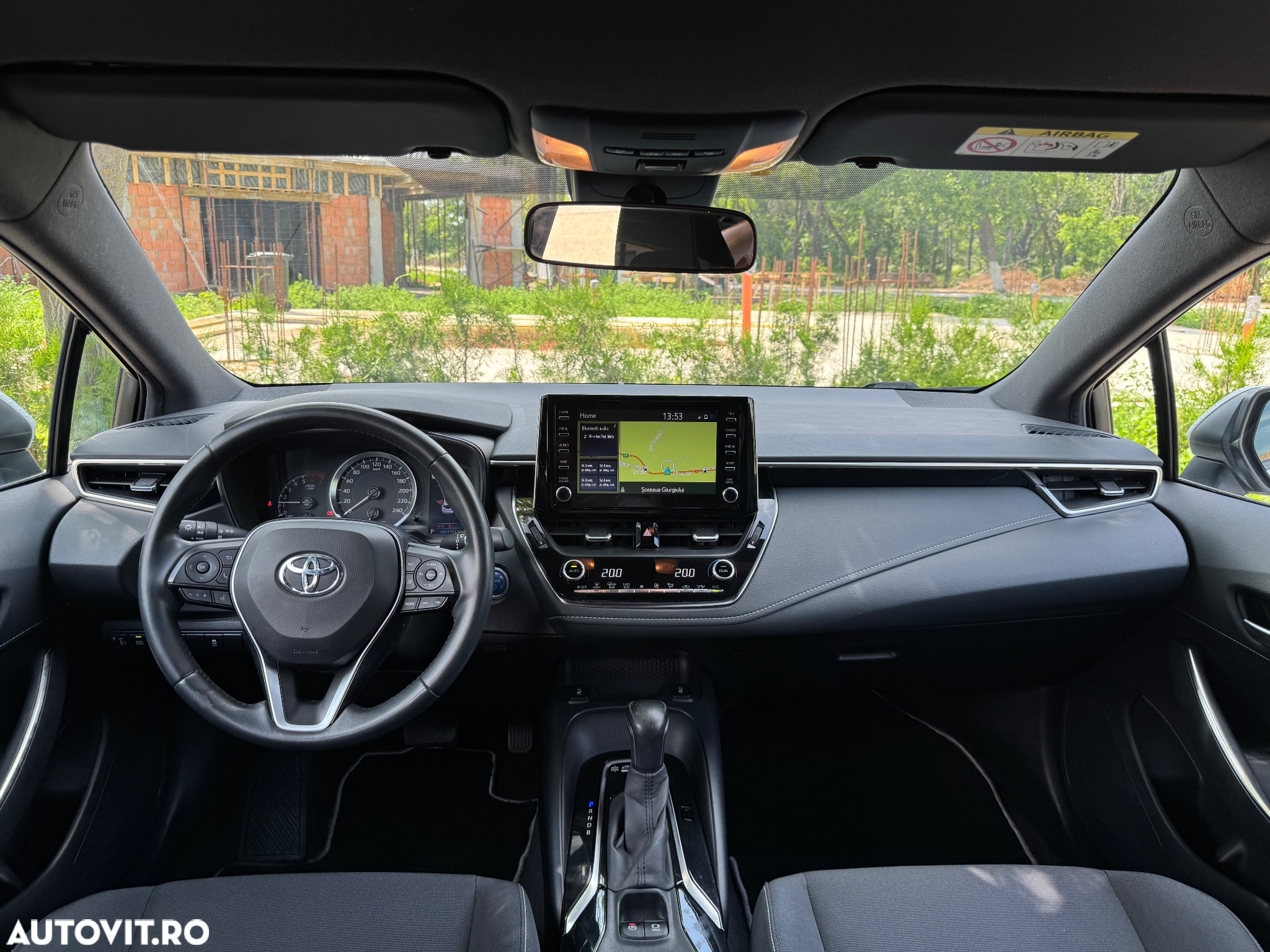 Toyota Corolla 1.8 Hybrid Comfort - 8