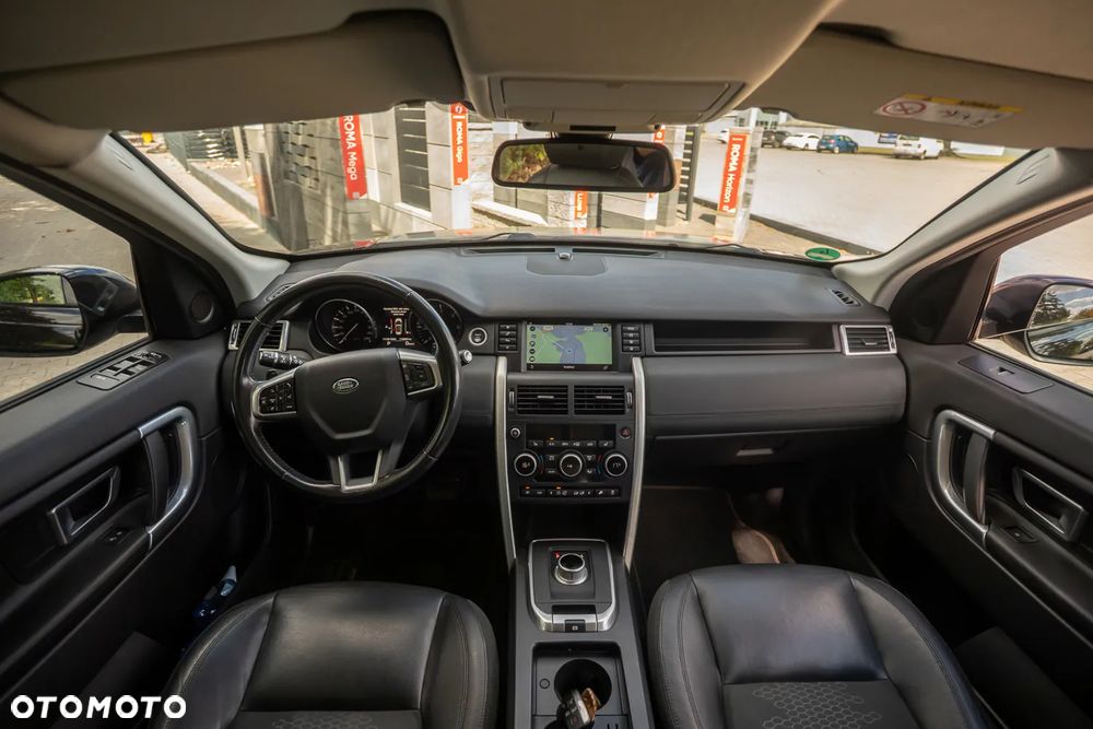 Land Rover Discovery Sport D150 HSE - 37