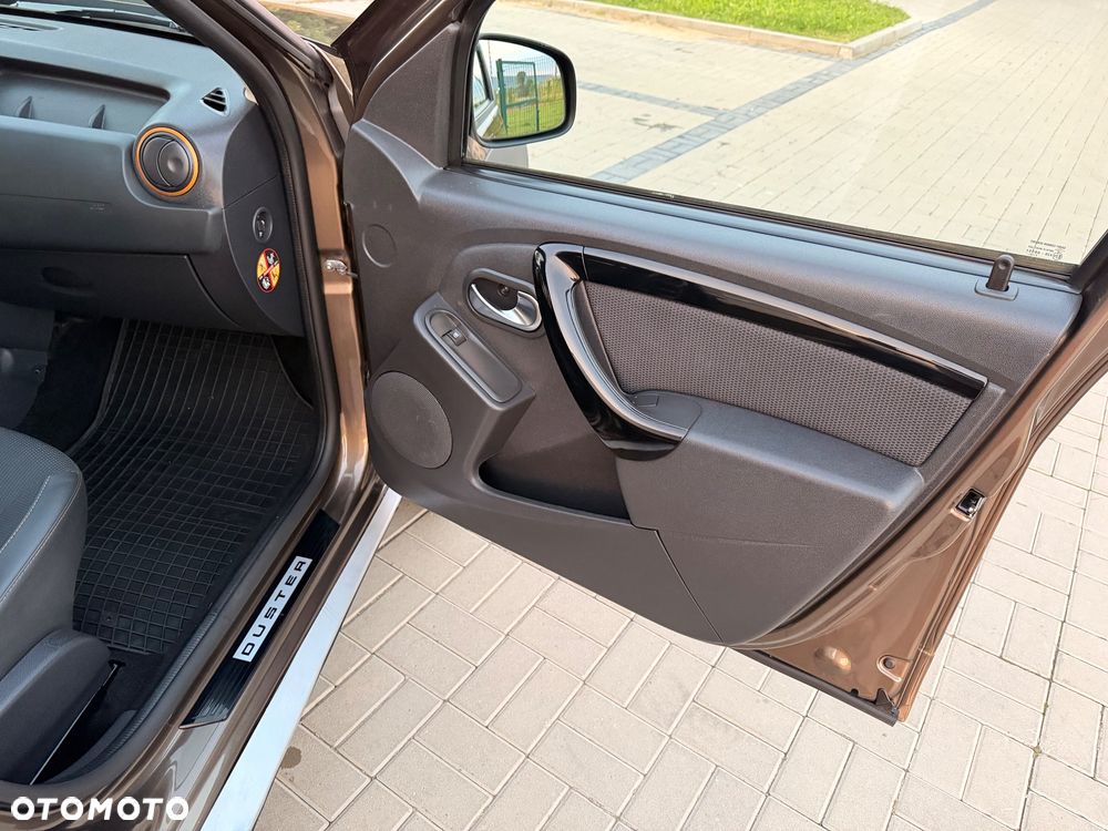 Dacia Duster SCe 115 4x2 Prestige - 14