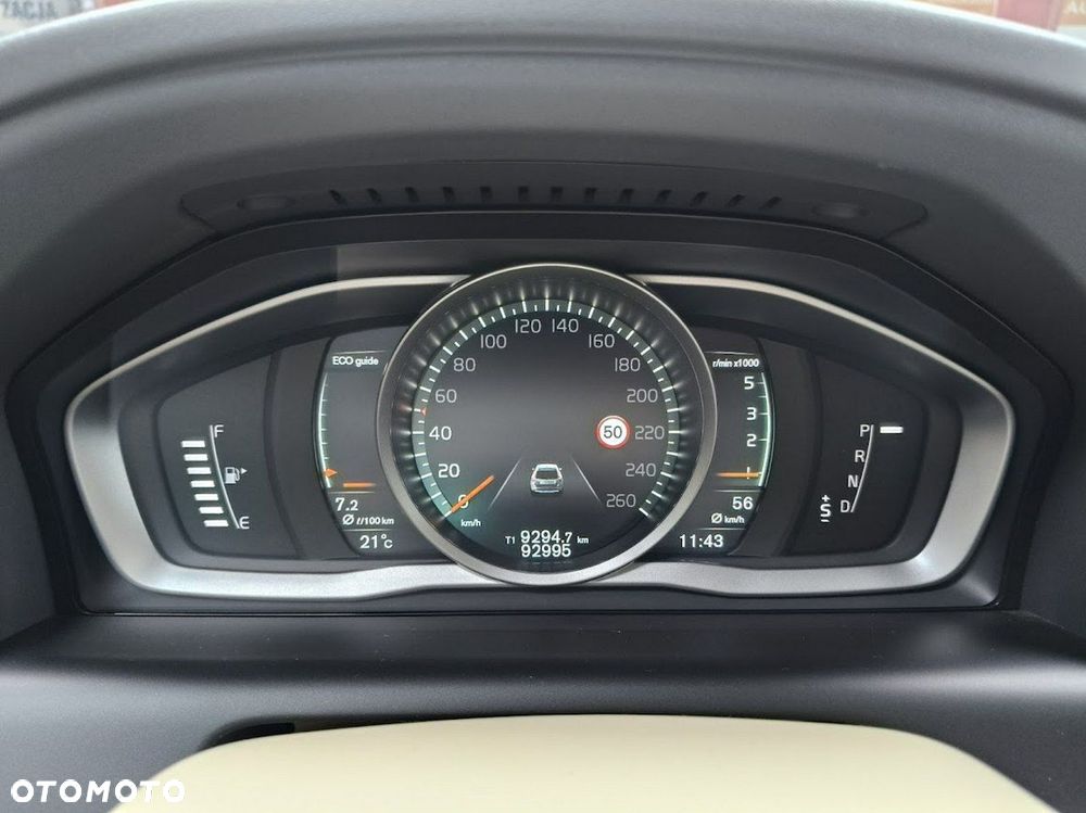 Volvo XC 60 D3 Geartronic Summum - 30