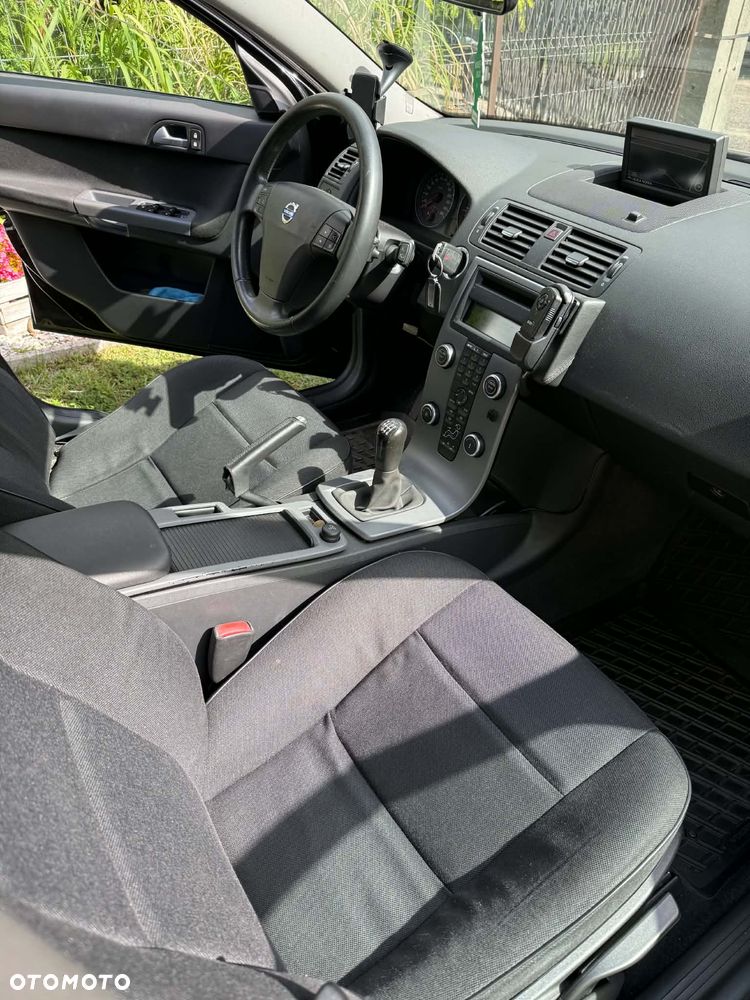 Volvo V50 2.0D Momentum - 8